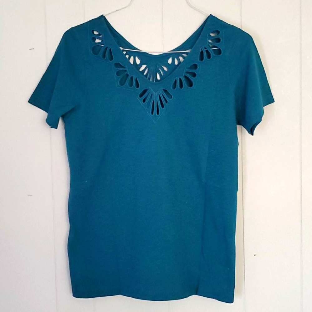 Cut out detail blouse